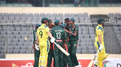 ওপেনিং জুটিতে টানা চার শূন্য, অস্ট্রেলিয়ার ভয়াবহ রেকর্ড