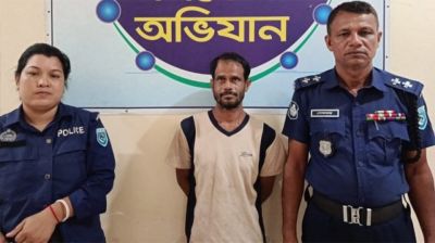নীলফামারীতে চাঞ্চল্যকর মাকে হত্যার ঘটনায় ছেলে গ্রেফতার