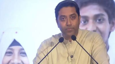 প্রাথমিক শিক্ষকদের এখন থেকে বদলি করবে স্থানীয় প্রশাসন