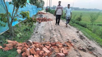 মাধবপুরে ২ কিলোমিটার সড়ক সংস্কার করে দিলেন প্রবাসী