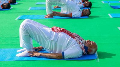 সব বয়সে যোগচর্চা ছড়িয়ে দেওয়ার আহ্বান মোদি