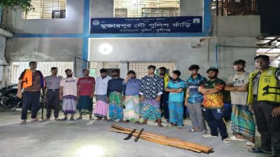 নৌ ডাকাতির প্রস্তুতিকালে অস্ত্রসহ গ্রেপ্তার ১০