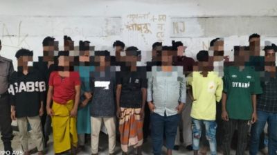 তেজগাঁওয়ে পুলিশের সাঁড়াশি অভিযান, গ্রেপ্তার ৬১