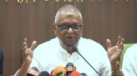 রুশ বাহিনীর কাছে ‘বিক্রি’ ৩০ যুবককে দেশে ফেরাতে কাজ করছে সরকার  