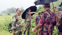 আপনারা গুলি করলে আমরা কি বসে থাকবো