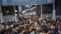 ছিনতাইকারীর ছুরিকাঘাতে যুবকের মৃত্যু, মরদেহ নিয়ে থানা ঘেরাও  