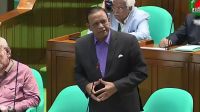 ১০০০ ও ৫০০ টাকার নোট বাতিলের দাবি সংসদে 