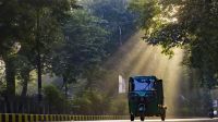 কতটা দূষিত আজ ঢাকার বাতাস?