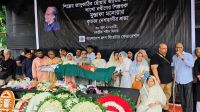 শহীদ মিনারে মুস্তাফা মনোয়ারকে শেষ শ্রদ্ধা