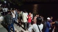 মাজারের দিঘিতে কুমিরের মুখে শিশু, চলছে উদ্ধার অভিযান