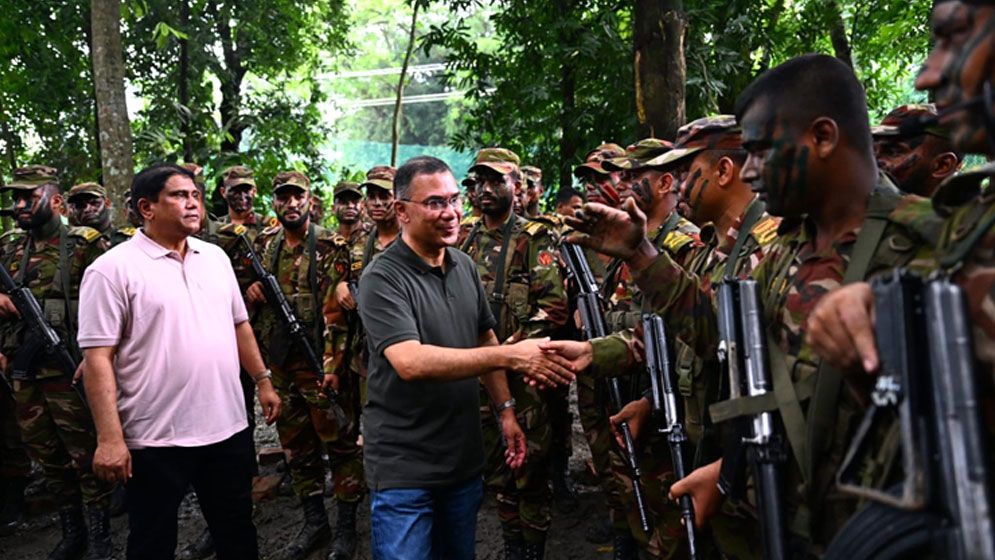 সেনাবাহিনীর প্রতি জনগণের আস্থা গভীর: প্রধানমন্ত্রী  