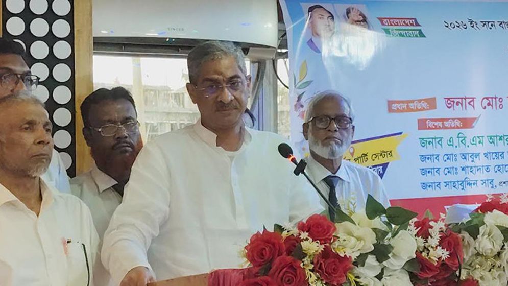 শুধু নিজের কথা ভাবলে নেতৃত্ব দেওয়া যায় না: এ্যানি