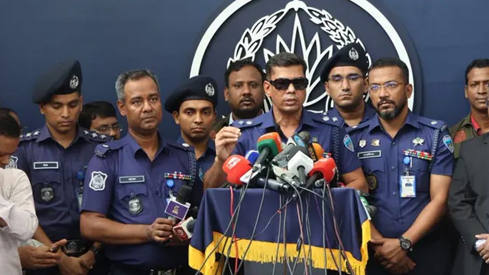 ধামা ইলিয়াছের তথ্যেই গ্রেপ্তার শীর্ষ সন্ত্রাসী ডেভিড ইমন