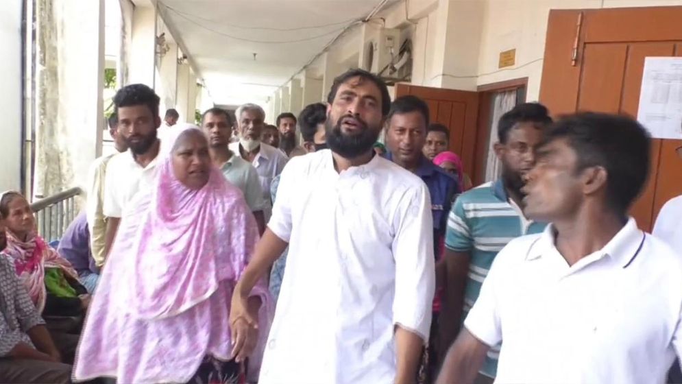 গৃহবধূকে সংঘবদ্ধ ধর্ষণ, ইউপি সদস্যসহ ৭ জনের ফাঁসি