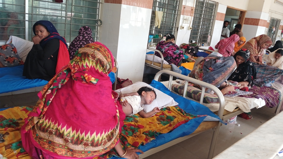 টিকাদানে ঘাটতি থাকায় দীর্ঘায়িত হামের প্রকোপ