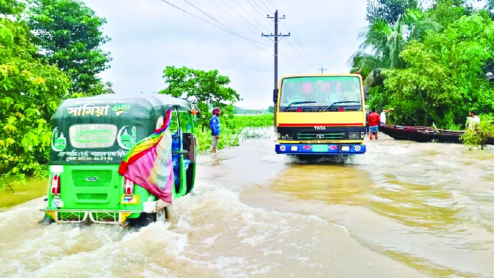 মৃত্যু বেড়ে ৪৪, বন্যার কবলে দেশের সাত জেলা