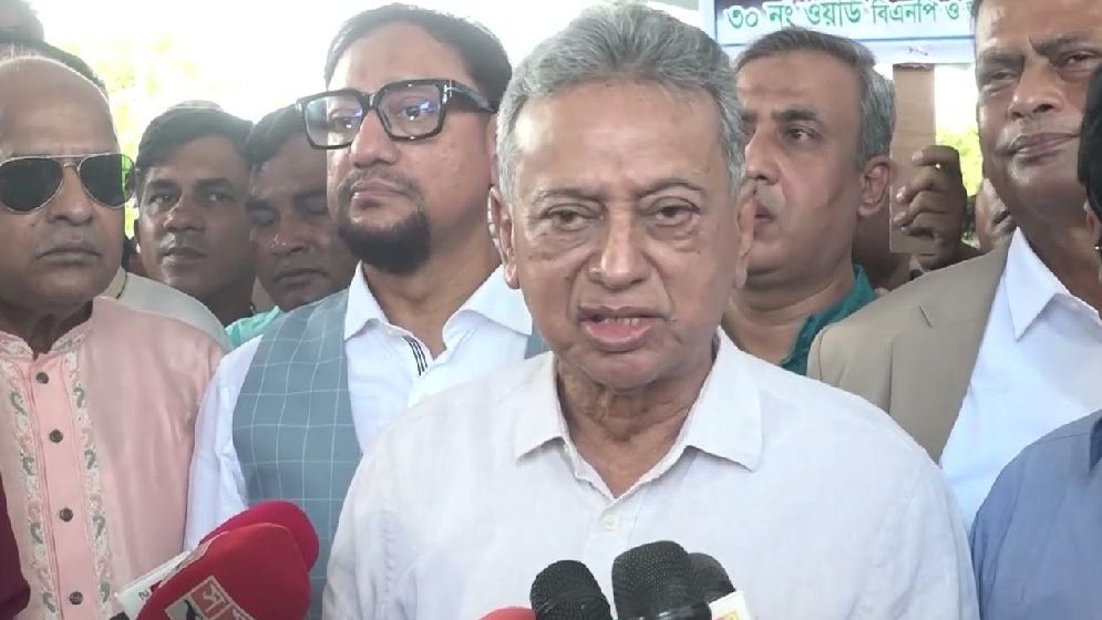 স্বাস্থ্যসেবা জোরদারে এক লক্ষ কর্মী নিয়োগ দিচ্ছে সরকার