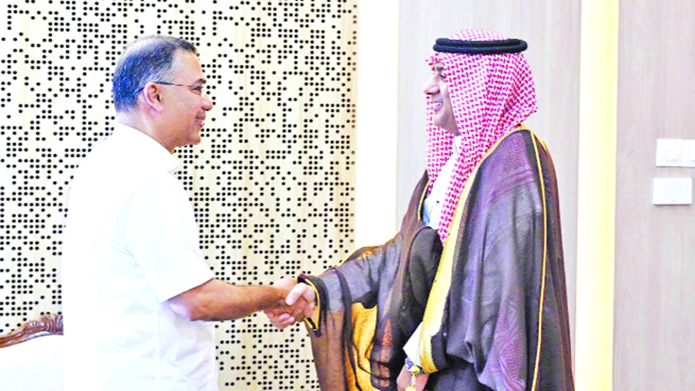 প্রধানমন্ত্রীকে সৌদি সফরে আমন্ত্রণ