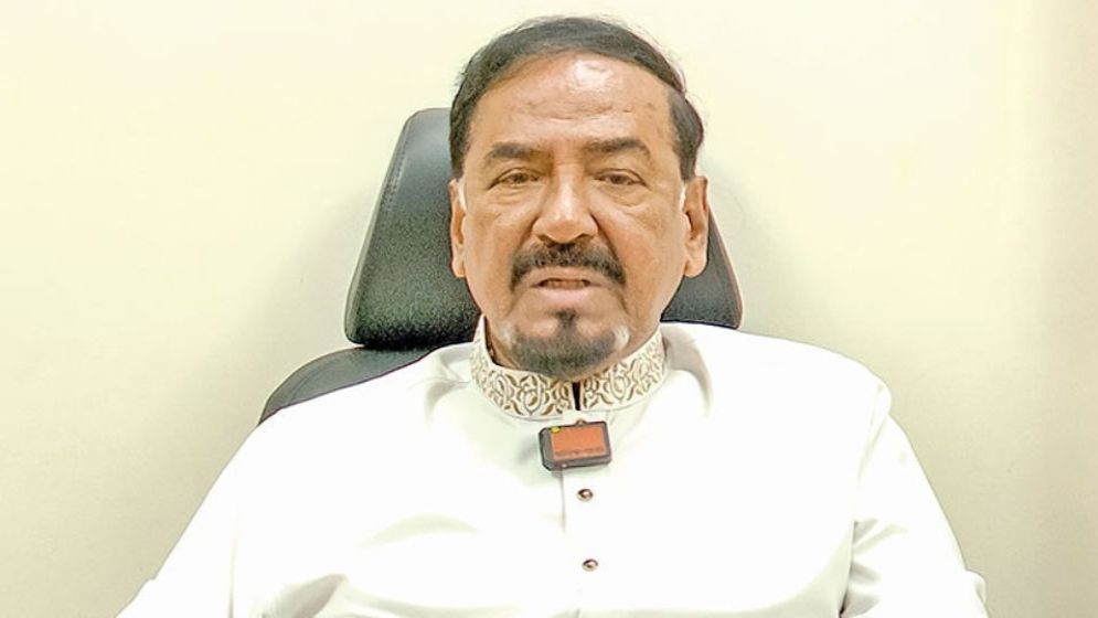 কাতার থেকে দেশে ফিরেছেন স্পিকার