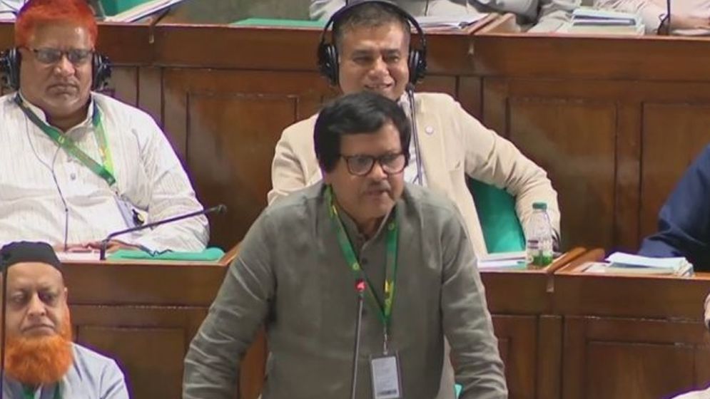 গ্রামে গেলে বিদ্যুৎ ইস্যু আমাদের বিব্রত করে