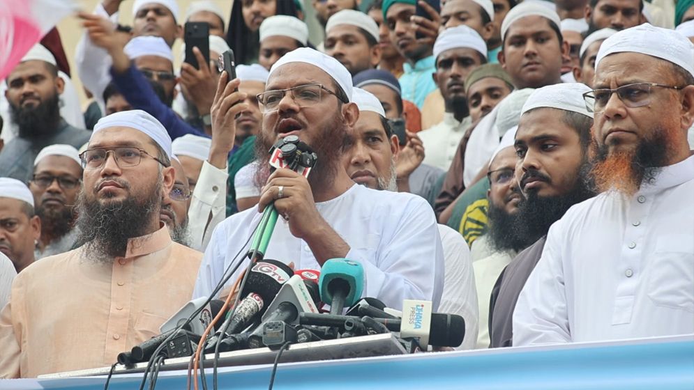 ধর্মকে হাতিয়ার করে সহিংসতা কাম্য নয় 