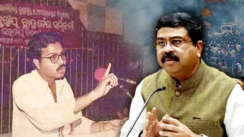 প্রশ্নফাঁসবিরোধী আন্দোলনেই উত্থান, সেই ইস্যুতেই পতন শিক্ষামন্ত্রীর
