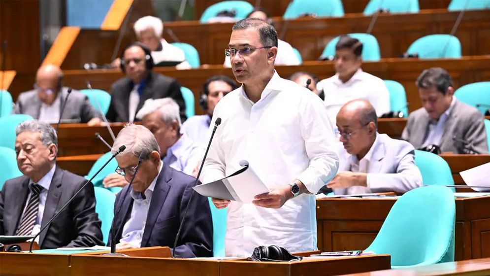 সব সুযোগ-সুবিধা নিয়ে আসছে ‘ইউনিভার্সাল কার্ড’ : প্রধানমন্ত্রী
