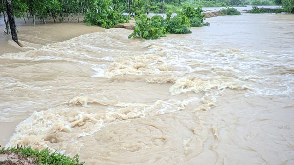 ব্রহ্মপুত্র-মেঘনায় পানির উচ্চপ্রবাহ, চলতি মাসেই বড় বন্যার শঙ্কা