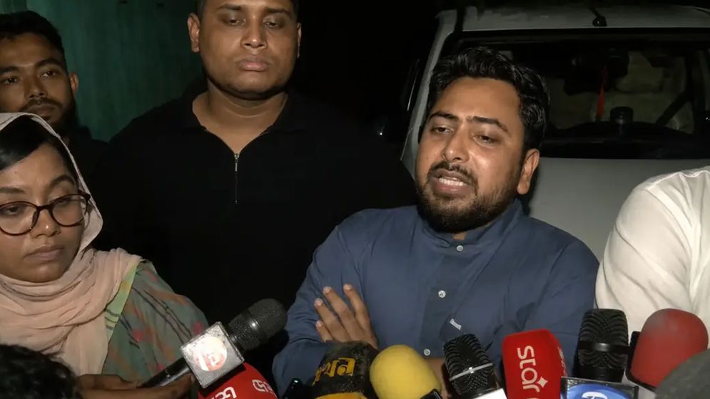 এই সরকার স্বৈরাচারের পথেই হাঁটছে 