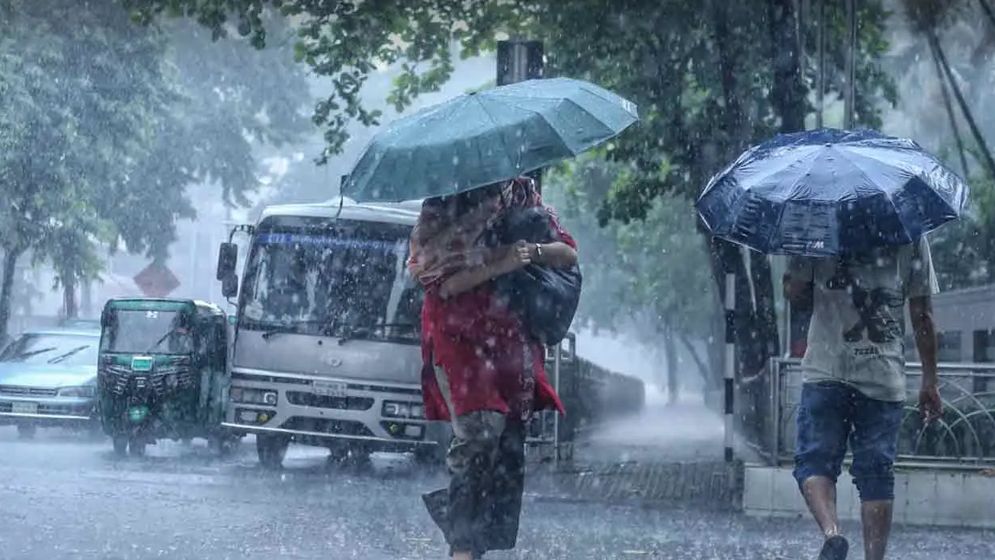 দেশে ৫ দিন ভারী বর্ষণের আভাস