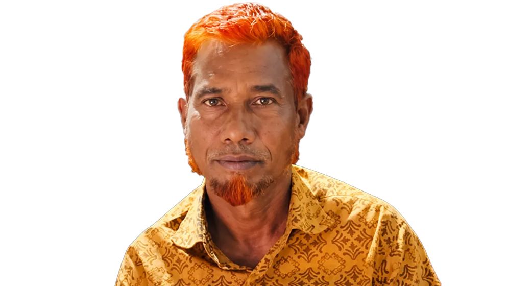 ‘রাত ১২টায় পুকুরপাড়ে দেখা করলে মিলবে ফ্যামিলি কার্ড’