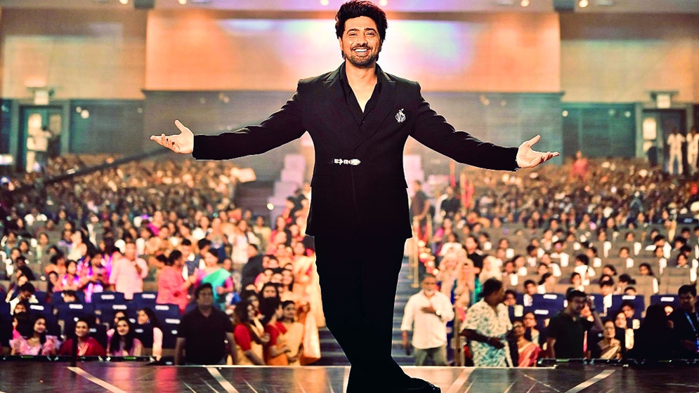 দাদাগিরির মঞ্চে শুরু  হলো দেবের নতুন  ইনিংস