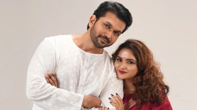 ‘হ্যাপিলি ম্যারিড’ লিখে কেয়া পায়েলের ফেসবুক পোস্ট