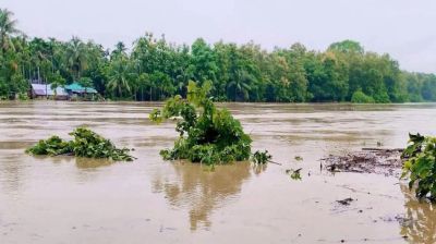 ভারী বৃষ্টিতে ৭ জেলায় ফের বন্যার শঙ্কা