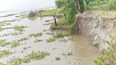 গাইবান্ধায় নদ-নদীর পানি কমছে, নদীভাঙন ঝুঁকিতে শতাধিক পরিবার