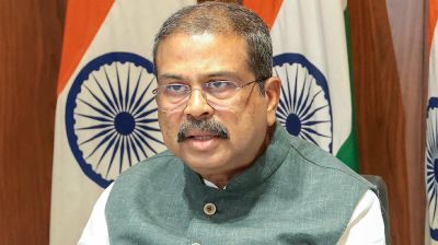 পদত্যাগের পর শিক্ষার্থীদের উদ্দেশে যা বললেন ভারতের শিক্ষামন্ত্রী