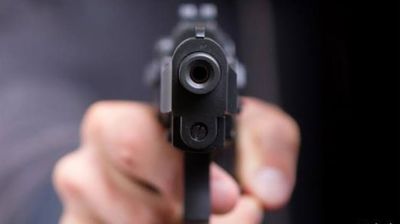 সালিশি বৈঠকে বাগবিতণ্ডা, বৃদ্ধকে গুলি