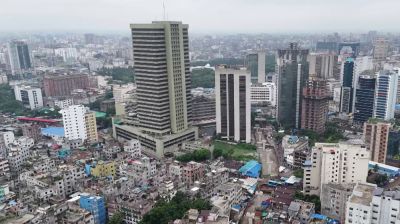 ঢাকার বাতাসে স্বস্তি, দূষণের তালিকায় ৩১ নম্বরে রাজধানী
