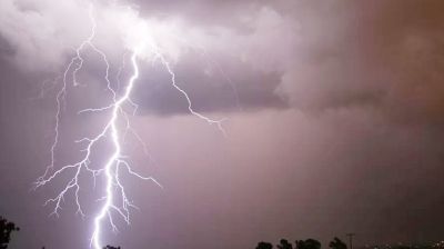 ৯ জেলায় বজ্রপাতের সতর্কতা