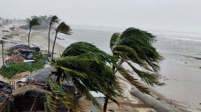 ১৯ অঞ্চলে ঝোড়ো হাওয়ার শঙ্কা, সতর্ক সংকেত জারি