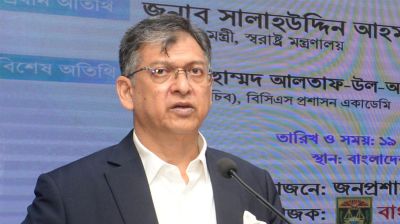 সরকারের ইশতেহার বাস্তবায়নই কর্মকর্তাদের প্রধান কাজ