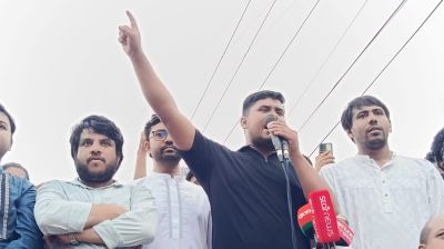 ব্যবসায়ী ও বালুখেকোদের টাকায় নির্বাচিতরা জনগণের কথা বলে না