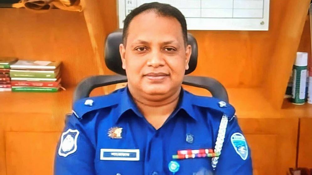 আড়াই মাসের মাথায় সোনারগাঁও থানার ওসিকে বদলি, কিন্তু কেন?