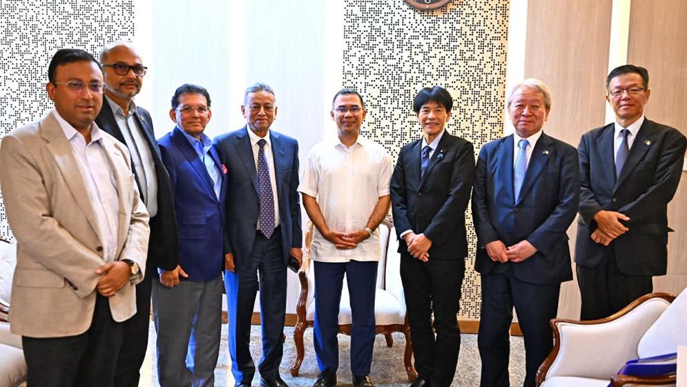 প্রধানমন্ত্রীর সঙ্গে জাপানি প্রতিনিধি দলের সাক্ষাৎ