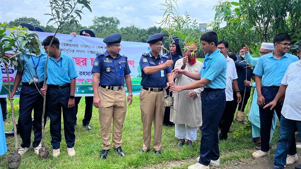 সাতক্ষীরায় মাদকের বিরুদ্ধে সপ্তাহব্যাপী চিরুনি অভিযান ঘোষণা