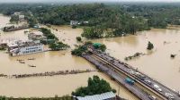 বন্যায় ৫৪ জনের মৃত্যু, ক্ষতিগ্রস্ত ৬ লাখের বেশি মানুষ