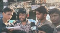 সন্ধ্যা ৬টার মধ্যে শিক্ষামন্ত্রীর পদত্যাগসহ তিন দাবি শিক্ষার্থীদের
