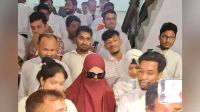 প্রতারণা মামলা: আত্মসমর্পণের পর জামিনে নায়িকা ববি  