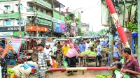 লেভেল ক্রসিংয়ে ভুগছে গাজীপুর নগরবাসী