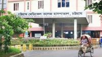 গোলপোস্ট ভেঙে প্রাণ গেল তরুণের